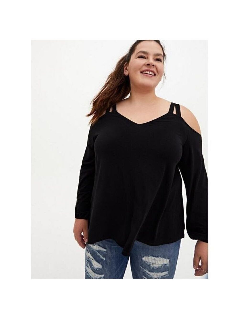 Torrid Knit Crepe V-Neck Cold Cutout Cold Shoulder Top (Size 3)